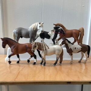 Lot of 6 Schleich Horse Figures